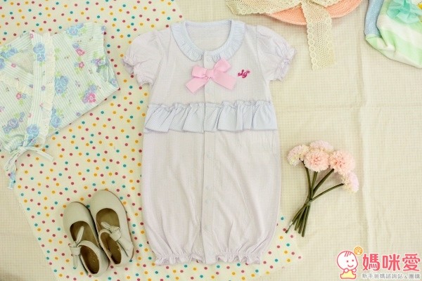 日本 Chuckle Baby 新生兒緞帶連身衣
