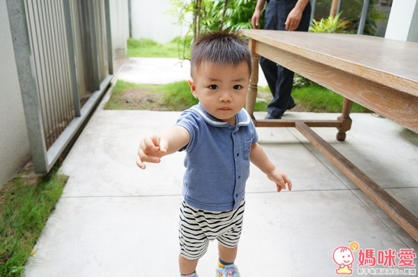 日本 Chuckle Baby 帆船風短袖上衣+短褲套組