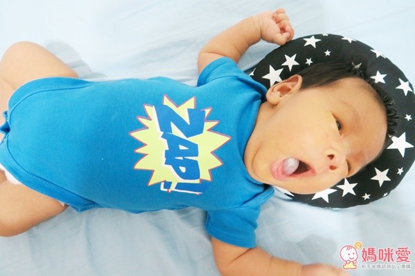 ESMERALDA 日本製✭甜甜圈寶寶頭形枕