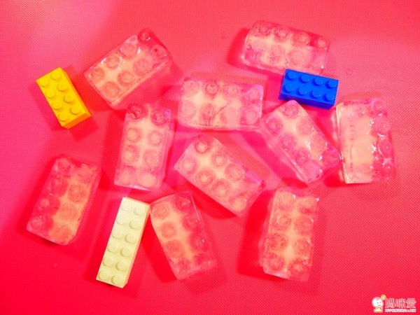 英國LUCENTEE樂高造型製冰模型