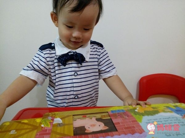 Sing Along With Me! 童謠操作書（硬頁推拉書）