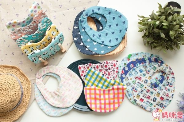 日本媽咪純手製造的雙面圍兜