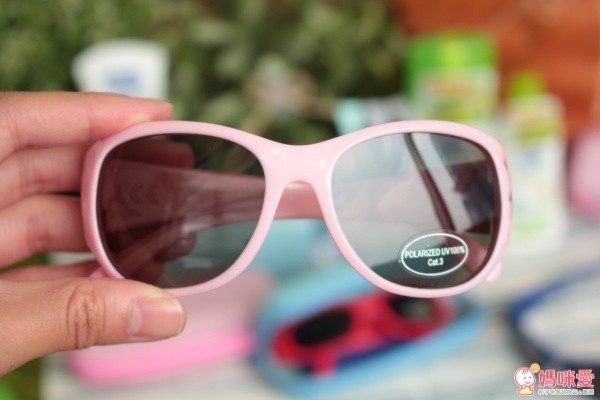 義大利 chicco 偏光太陽眼鏡