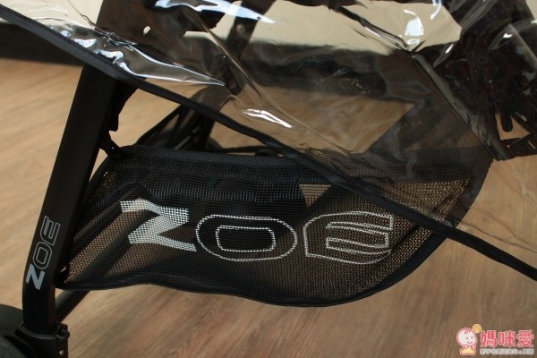 ZOE F12 秒收推車