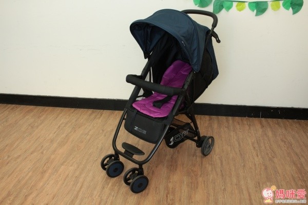 ZOE F12 秒收推車