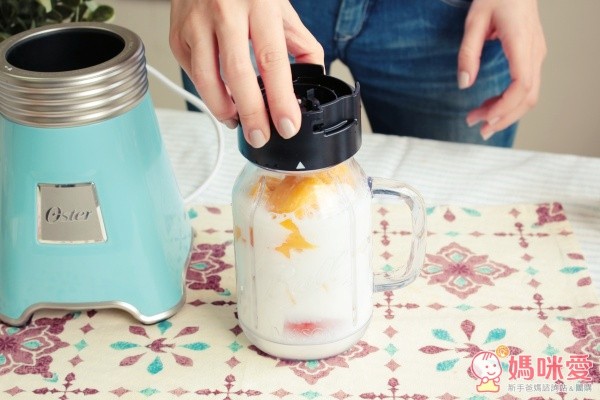 美國 OSTER x Ball Mason Jar 隨鮮瓶果汁機