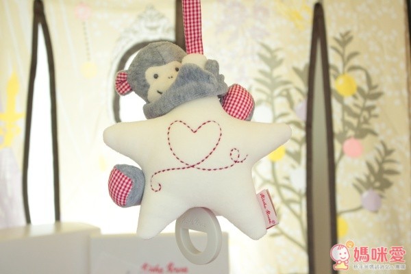 Käthe Kruse 最新款猴子系列