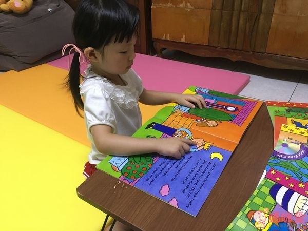 A Lift-the-Flap Fairy Tale 經典童話系列