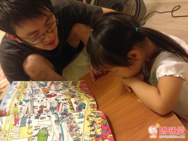 『威利在哪裡?』的找找書系列