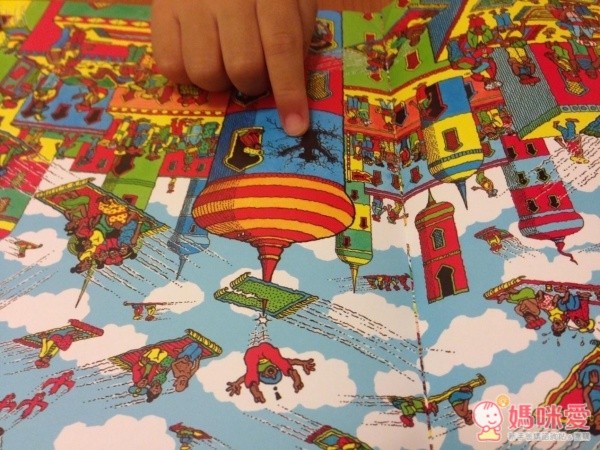 『威利在哪裡？』的找找書系列