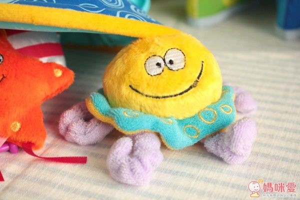 Taf toys 車內吊掛小玩具