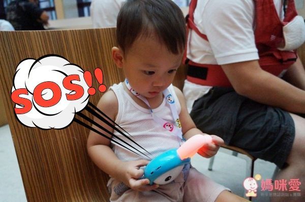 小牛津帽T兔隨身故事機超值組