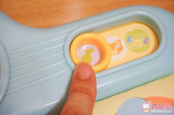 床邊踢踢腳小鋼琴