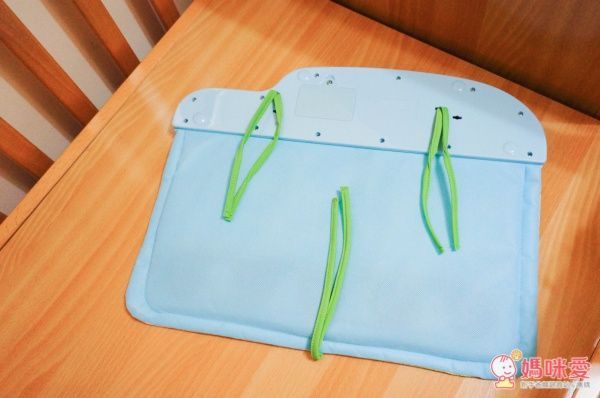 床邊踢踢腳小鋼琴