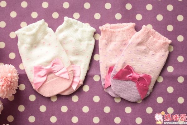 靴下屋 日本製星星止滑寶寶襪