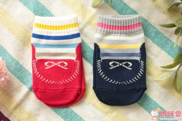 靴下屋 日本製星星止滑寶寶襪