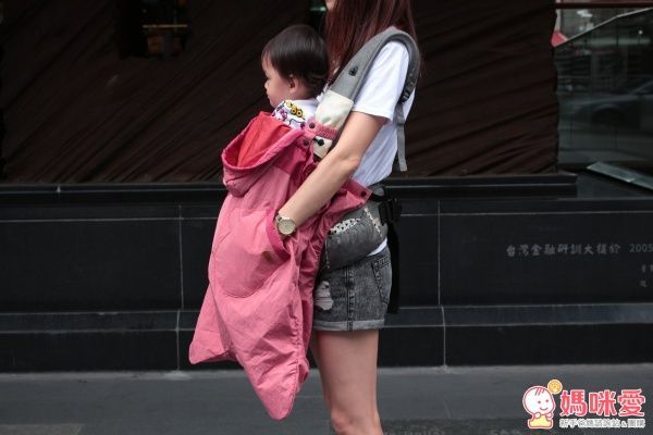 【I-ANGEL】LEVE 樂唯四季披風 / 新生寶寶愛心墊