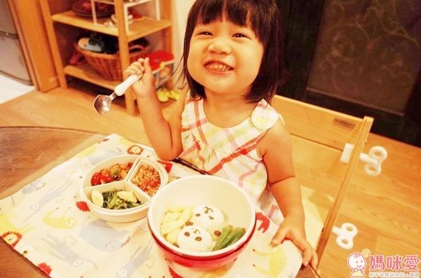 日本 DELICATUS 日本製碗型保冷多層便當盒