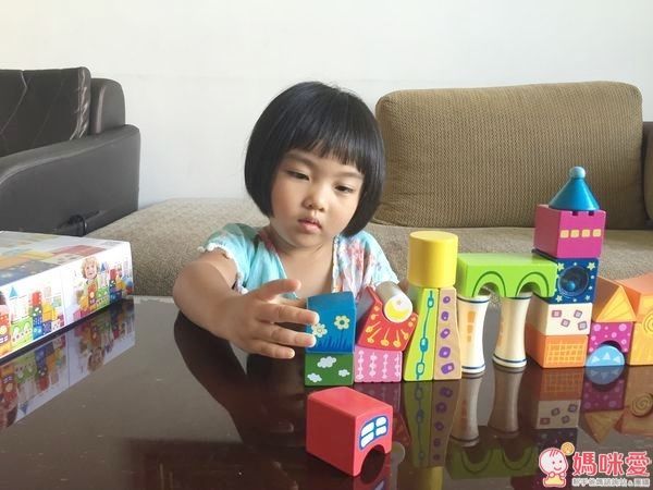 Hape 夢幻城堡積木