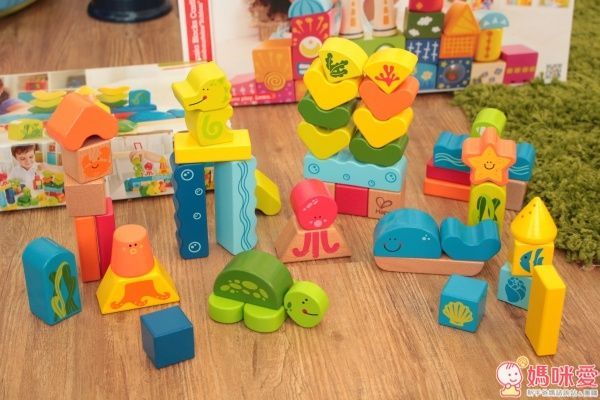 Hape 海洋動物積木