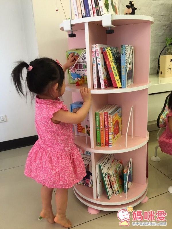 粉/綠色限時特惠!容量大升級 【第一博士 360° 旋轉書櫃】