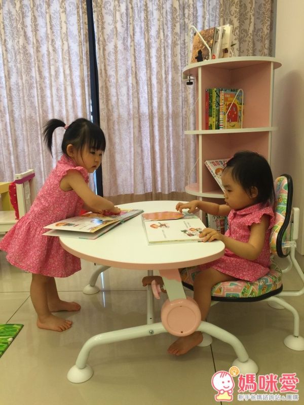 粉/綠色限時特惠!容量大升級 【第一博士 360° 旋轉書櫃】