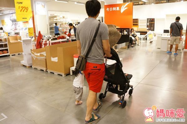 Mountain buggy Nano 輕便推車第二代