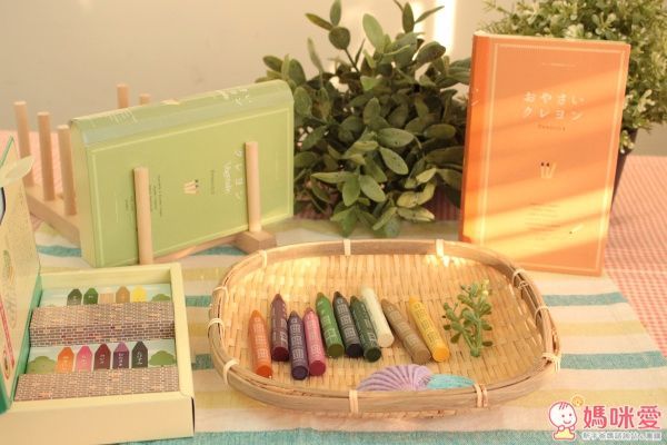 日本製 mizuiro 10 色蔬菜蠟筆