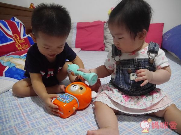 小帽T熊安撫音樂搖鈴