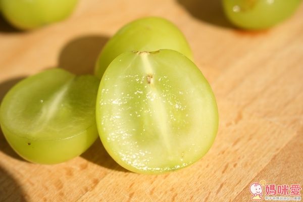 日本秀級晴王麝香葡萄♛山梨縣空運直送的貴族滋味
