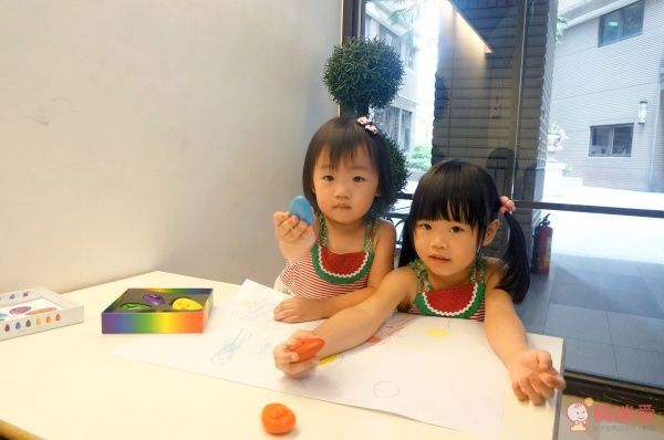  OMMO 歐姆寶無毒兒童學習蠟筆 - 6色