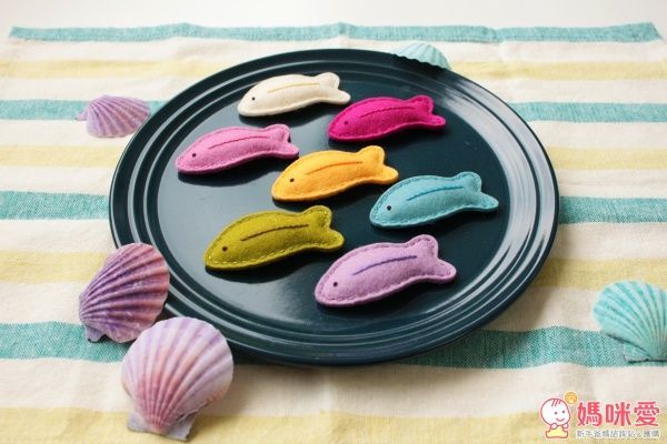 英國 May Crimson 手工羊毛氈髮夾