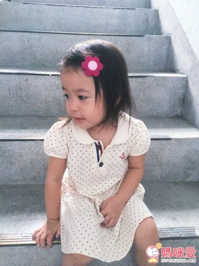 英國 May Crimson 手工羊毛氈髮夾