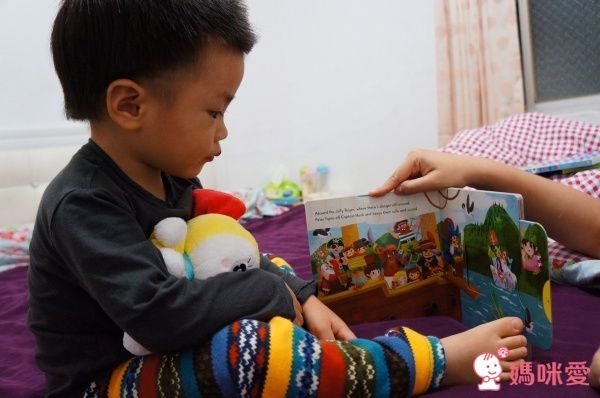 First Stories 操作硬頁書-Cinderella 灰姑娘-彩色