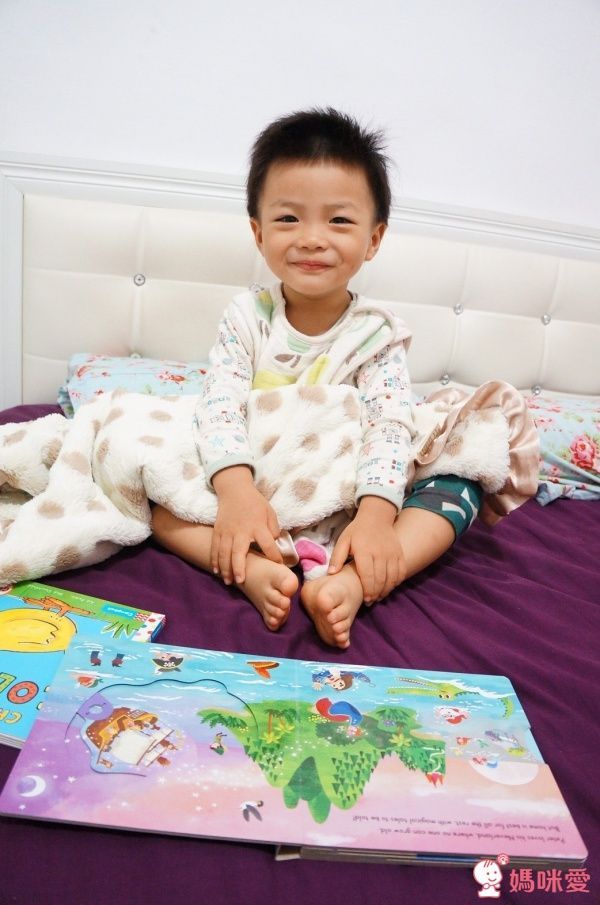 First Stories 操作硬頁書-Peter Pan 小飛俠