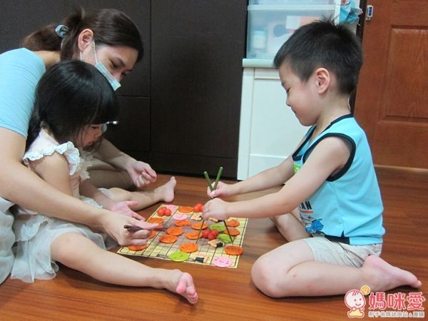 EYEUP 仙貝疊疊樂