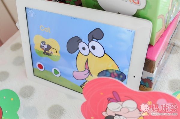 【PadKaKa】愛上英文很簡單❤全世界第一套英文學習動畫卡