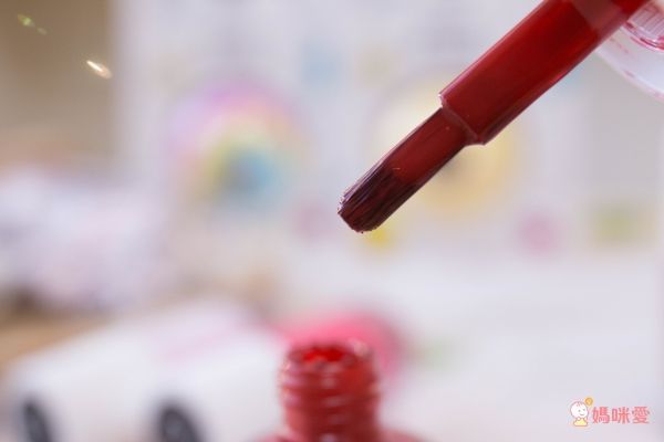 驚艷巴黎時尚圈!【法國 Nailmatic 指甲油】安全無毒又好卸