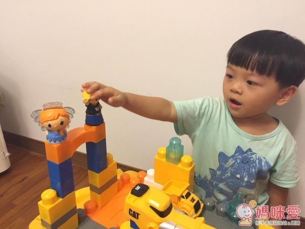 MEGA BLOKS 美加大積木★全團加拿大製造★