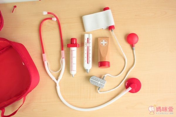 家家酒系列▶專業醫生組