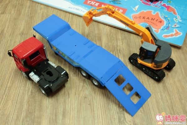 小小家 工程小車車 磨輪聯結車+怪手