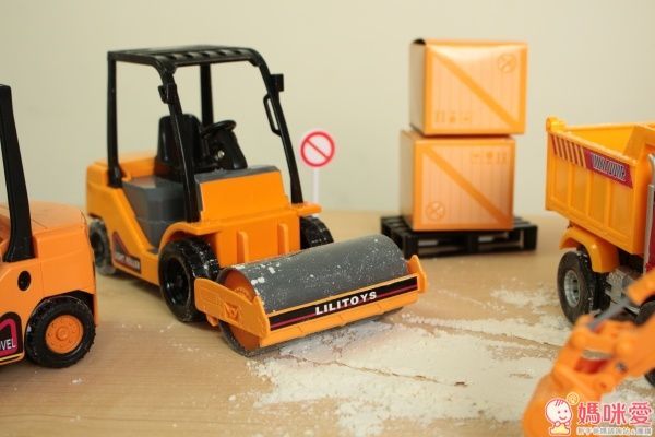 小小家 工程小車車 磨輪小型壓路機