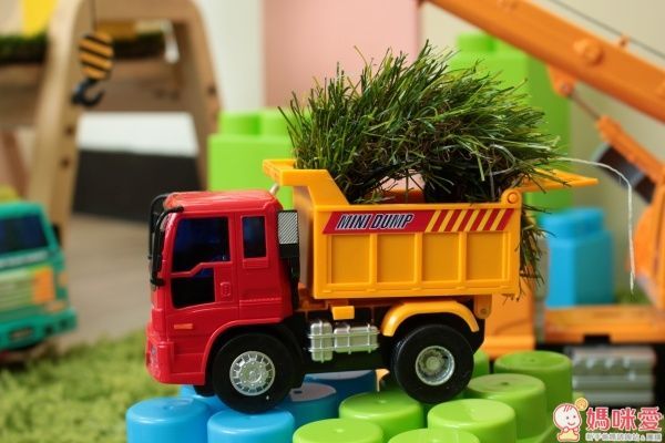 小小家 工程小車車 磨輪小砂石車