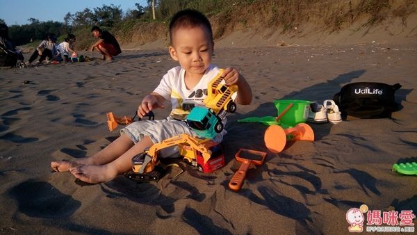 小小家 工程小車車