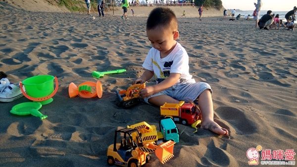 小小家 工程小車車