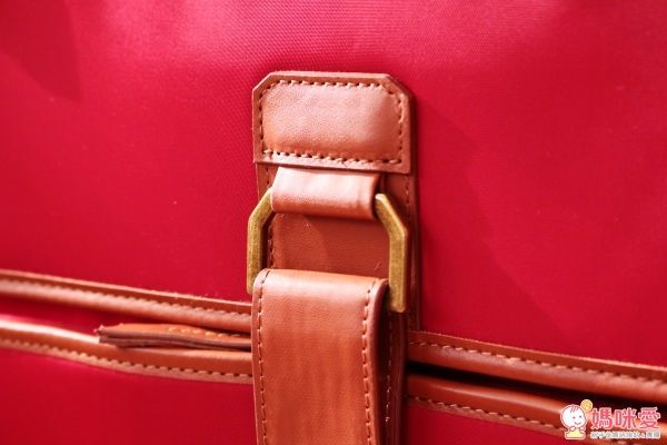 VoyLux 伯勒仕收摺行李箱、四用托特包