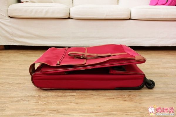 VoyLux 伯勒仕收摺行李箱、四用托特包