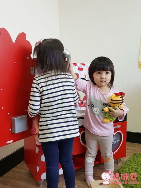 KidsKraft 迪士尼兒童大型廚房組 