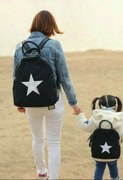 韓國 BESSON JOUJOU - 星星閃亮 LED 包-深黑色