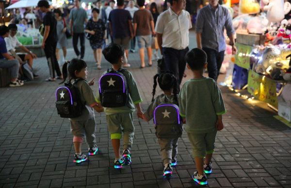 ★韓國 BESSON JOUJOU 星星閃亮LED包